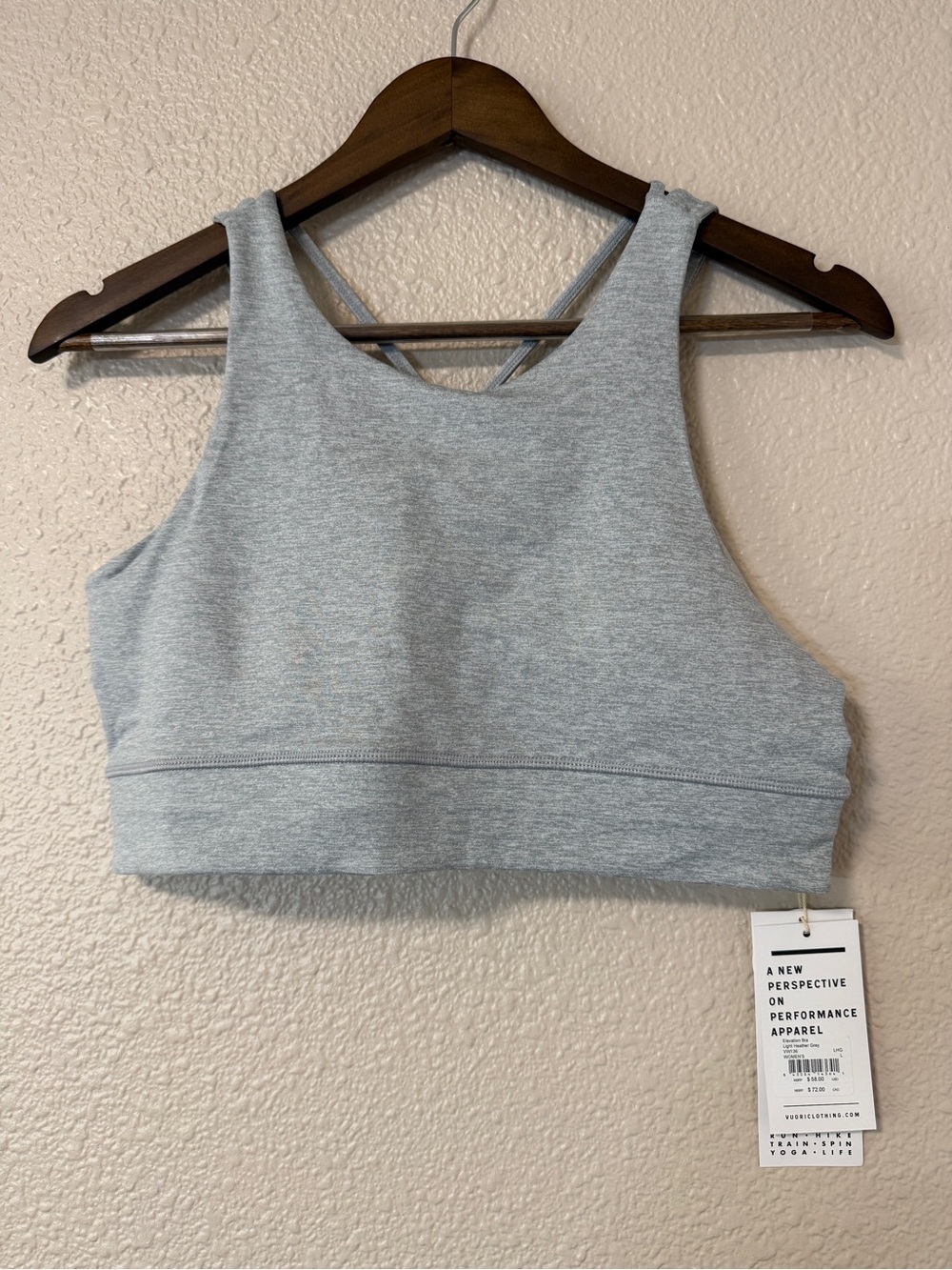 NWT Vuori Elevation Sports Bra Workout Athleisure Gym Sporty Bra L Strength - Picture 2 of 6